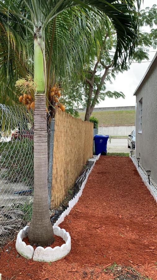 Cute, Cozy Mother-In-Law Suite In The Heart Of Miami Exterior photo